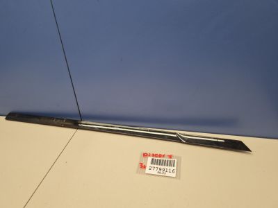 Молдинг рамки задней левой двери для Land Rover Discovery 2017-