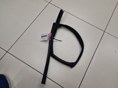 Уплотнитель стекла двери задний правый для Jaguar XF 2015-