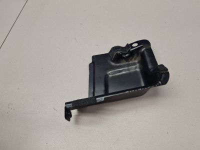 Кронштейн обшивки двери передней левой для Nissan Note E11 2005-2013