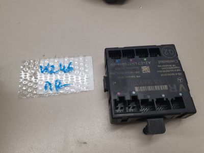 Блок комфорта передней правой двери для Mercedes B-klasse W246 2011-2018