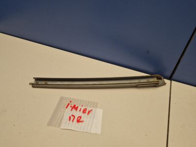 Направляющая стекла передней правой двери для Mitsubishi i-MiEV 2009-2015