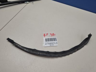 Уплотнитель двери задней левой для Lexus RX XU30 2003-2009