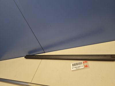 Накладка стекла задней правой двери для Infiniti FX QX70 S51 2008-2017