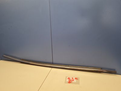 Молдинг стекла передней левой двери для Mazda 3 BM 2013-2018