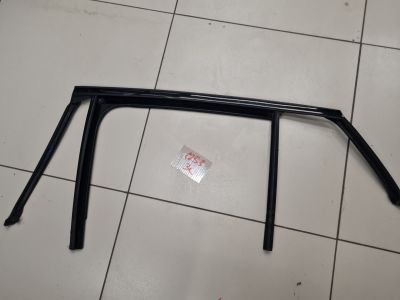 Уплотнитель стекла двери задний левый для Mercedes GLC-klasse C253 Coupe 2016-