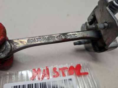 Ограничитель двери передней для Renault Master 3 2011-