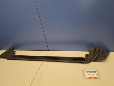 Уплотнитель стекла двери задний правый для Mercedes CLA-klasse C117 2013-2019