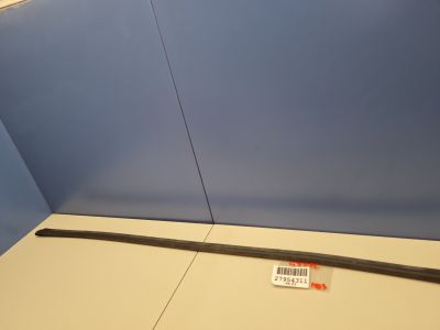 Уплотнитель двери передней левой для BMW 6 G32 Grand Coupe 2017-