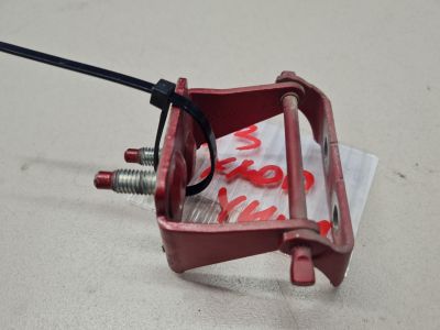 Петля двери багажника правая для Ford Focus 3 2011-2019