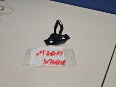 Ответная часть замка багажника для Lexus CT 200H 2010-2018