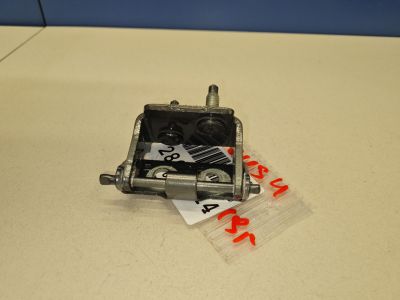 Петля двери багажника левая для Ford Focus 3 2011-2019