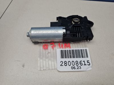 Моторчик люка для Audi Q7 4M 2015-