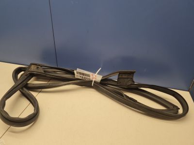 Уплотнитель двери задней правой для Infiniti FX QX70 S51 2008-2017