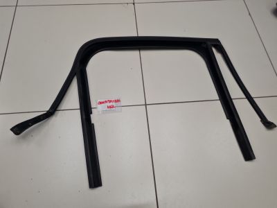 Уплотнитель стекла двери задний правый для Mini Countryman F60 2016-