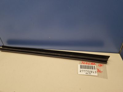 Накладка стекла задней левой двери для Renault Megane 3 2009-2016