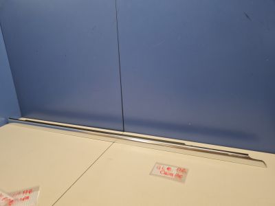 Молдинг стекла передней правой двери для Mercedes GLC-klasse C253 Coupe 2016-