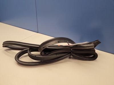 Уплотнитель двери задней правой для KIA Picanto 2011-2017