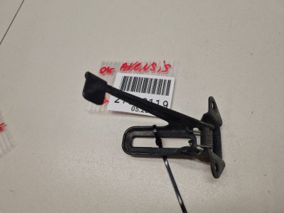 Крючок капота для Toyota Avensis T27 2008-2018