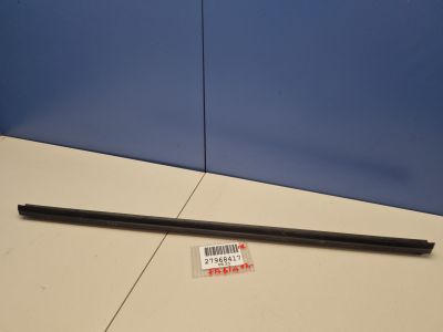 Накладка стекла передней левой двери для Skoda Fabia 5J 2007-2015