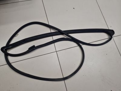 Уплотнитель двери передней левой для Nissan E-NV200 2014-