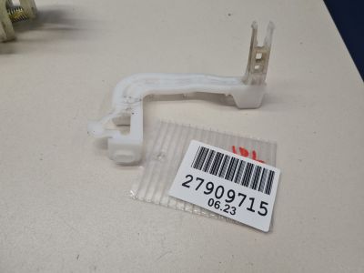 Кронштейн замка двери передний правый для Hyundai Tucson TL 2015-2021