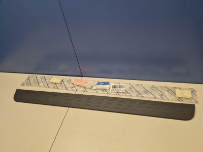 Накладка порога внутренняя правая для Hyundai Getz 2002-2011