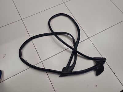 Уплотнитель двери передней правой для Honda NSX NA 1990-2005