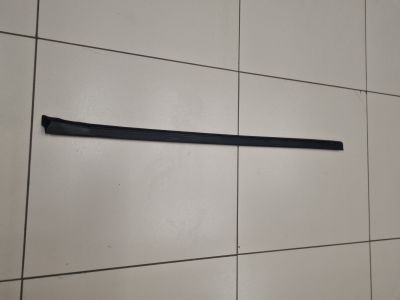 Уплотнитель двери передней левой для BMW 6 F06 Grand Coupe 2011-2017