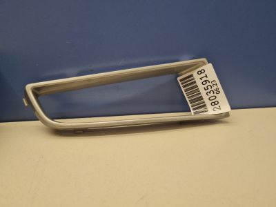 Рамка противотуманной фары правой для Mazda 3 BK 2002-2009