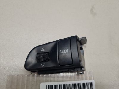 Кнопка переключения магнитолы для Audi A4 B8 2007-2015
