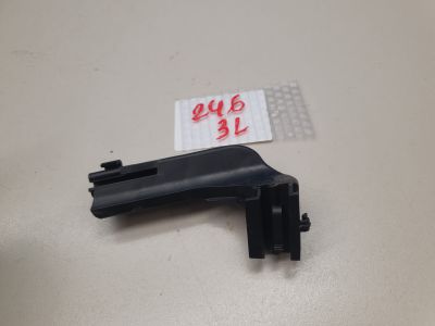 Кронштейн замка двери задний левый для Mercedes B-klasse W246 2011-2018