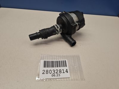 Помпа (насос водяной) электрический для Land Rover Range Rover Evoque 2011-2018