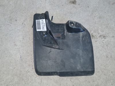 Брызговик передний левый для Toyota Fortuner GGN155 2015-