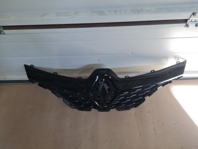 Решетка радиатора для Renault Kaptur 2016-