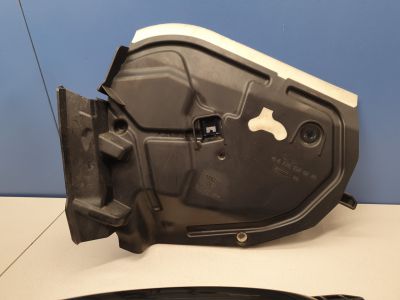 Защитный кожух замка задней правой двери для Infiniti Q30 QX30 H15E 2015-