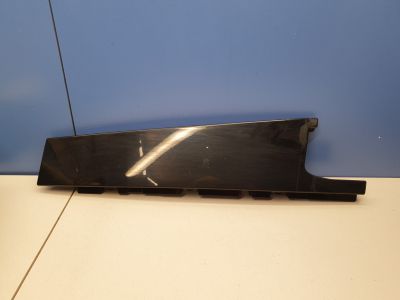 Накладка рамки задней правой двери для Infiniti Q30 QX30 H15E 2015-