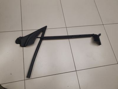 Уплотнитель стекла двери передней правой для BMW 6 G32 Grand Coupe 2017-