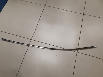 Молдинг рамки передней правой двери для Hyundai i40 2011-2019