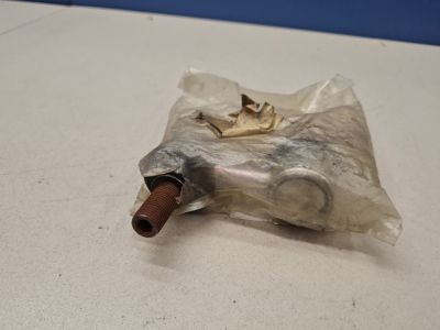 Стойка переднего стабилизатора для Mitsubishi Pajero Montero V1 V2 V3 V4 1991-2001