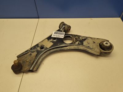 Рычаг передний нижний правый для Fiat 500 2008-