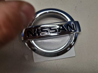 Эмблема двери багажника для Nissan Qashqai J11E 2014-