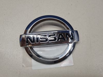 Эмблема двери багажника для Nissan Qashqai J11E 2014-