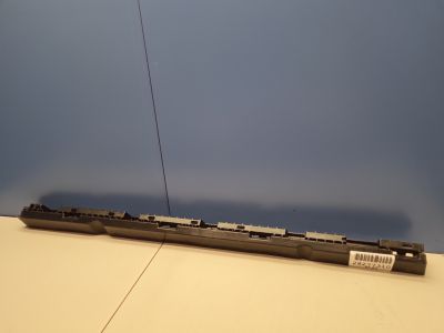 Кронштейн накладки порога передний правый для Volvo XC90 2015-