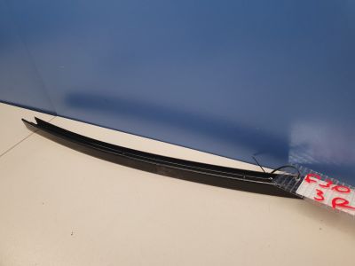 Направляющая стекла задней правой двери для BMW M3 F80 2014-