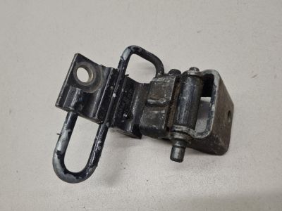 Петля двери задней правой нижняя для Audi Q7 4L 2005-2015