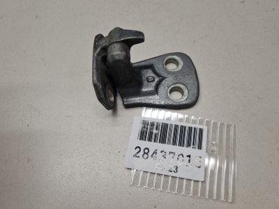 Петля двери задней правой нижняя для Land Rover Range Rover Sport 2005-2012