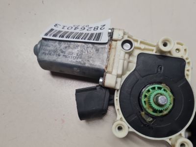 Моторчик стеклоподъёмника передний левый для BMW X5 E70 2006-2013