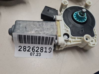 Моторчик стеклоподъёмника передний правый для BMW X5 F15 2013-2018