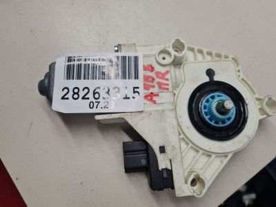 Моторчик стеклоподъёмника передний правый для Audi A4 B8 Allroad quattro 2009-2016