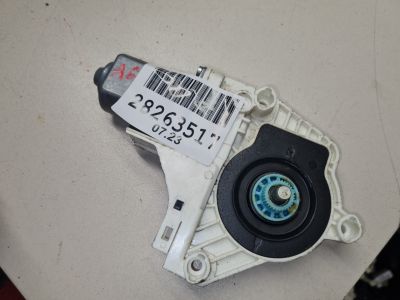 Моторчик стеклоподъёмника передний правый для Audi A6 C7 Allroad quattro 2012-2019